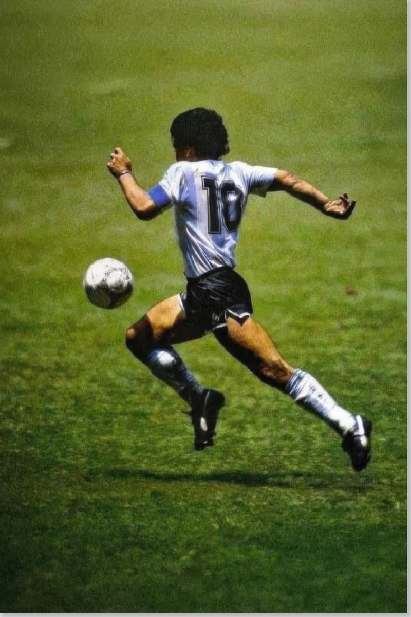 Ikonisk Diego Maradona Løpende Fotografi - Fotballspiller Legende
