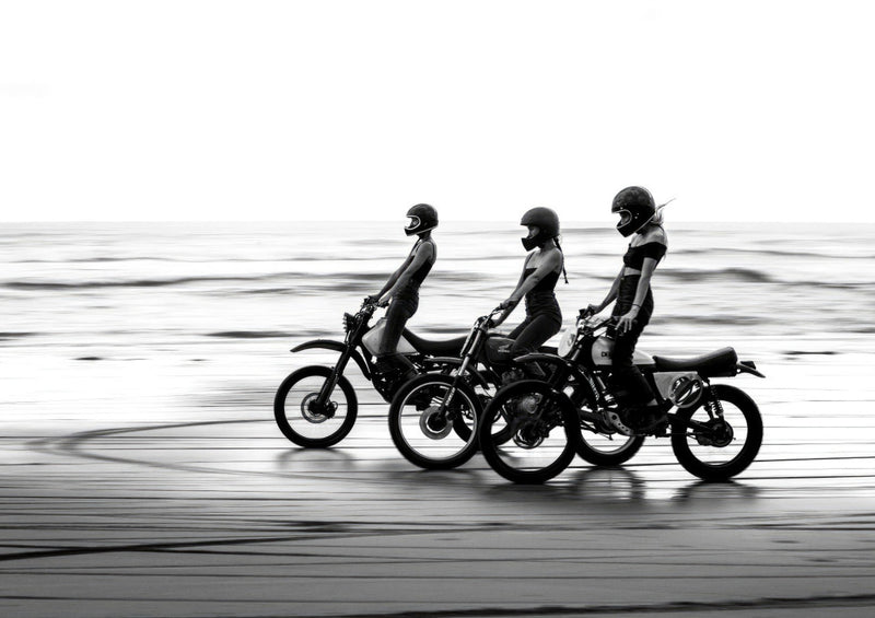 Rebeldes en la costa
