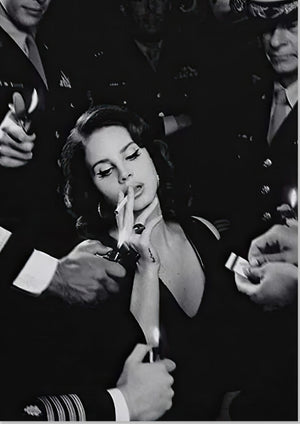 Lana Del Ray Røyker