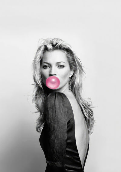 Kate Moss Bubble Gum