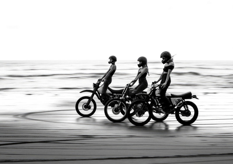 Rebeldes en la costa