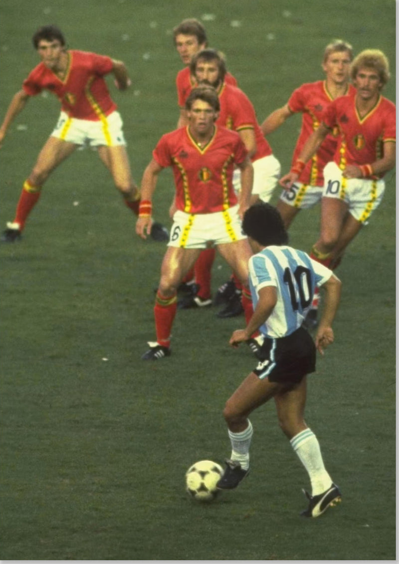 Diego Maradona Mot Belgia - VM 1982