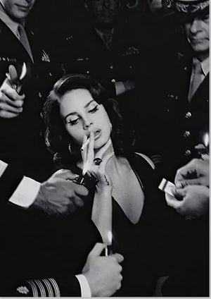 Lana Del Ray Smoking