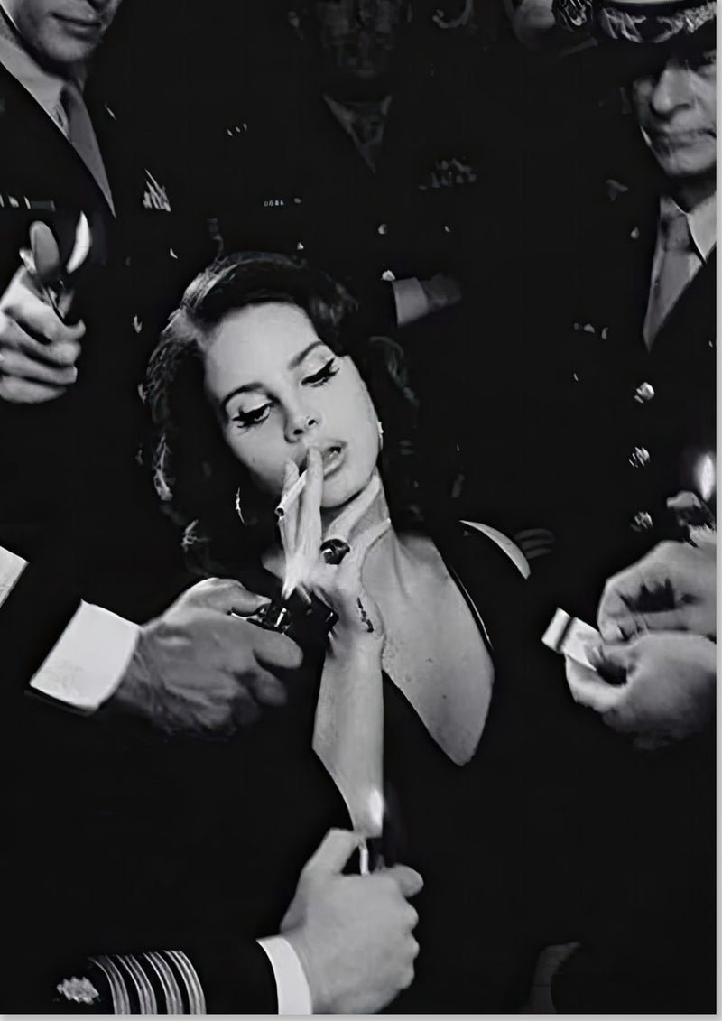 Lana Del Ray Røyker