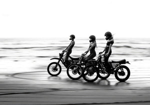 Rebeldes en la costa